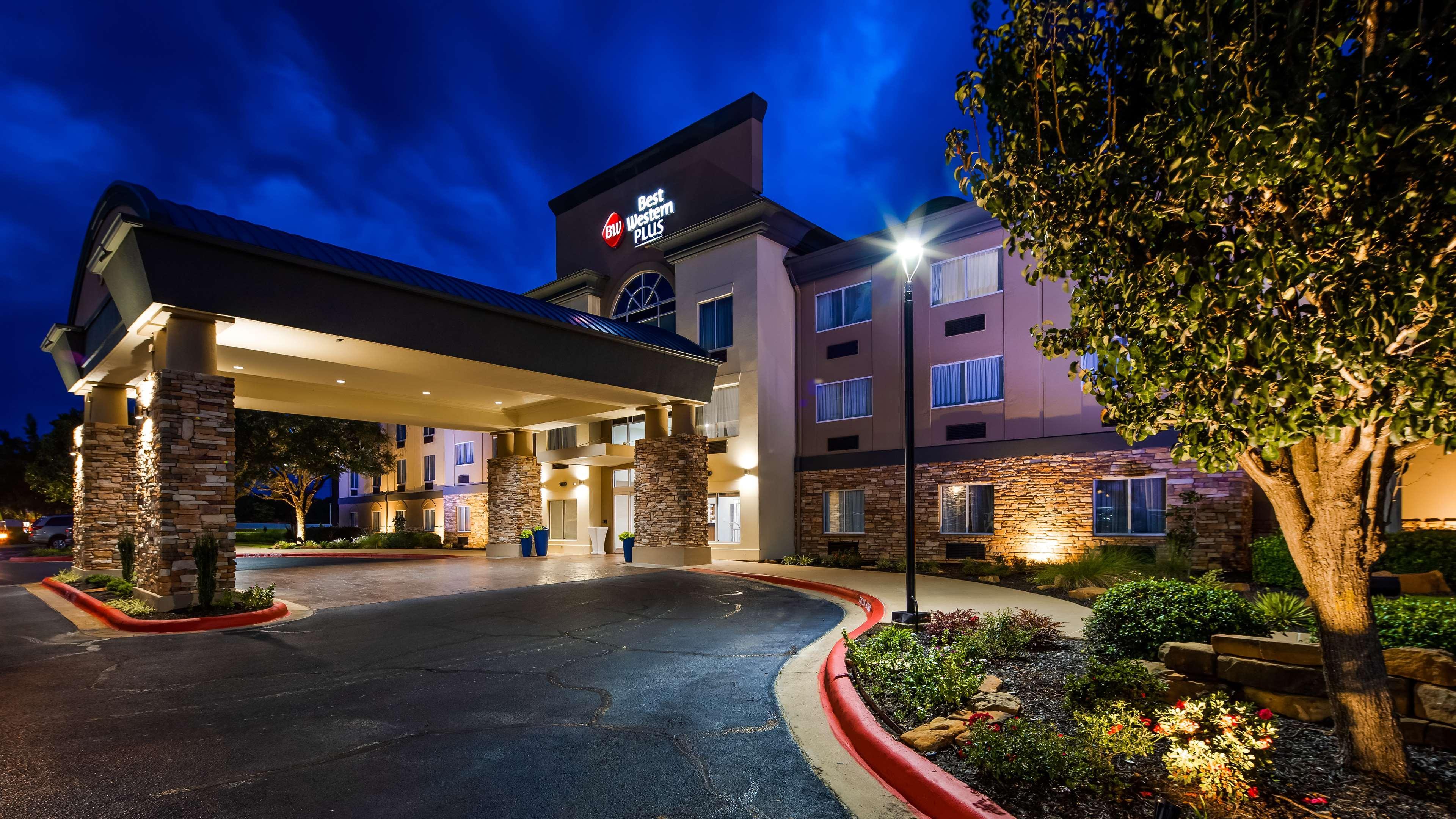 Best Western Plus Rama Inn & Suites La Grande Esterno foto