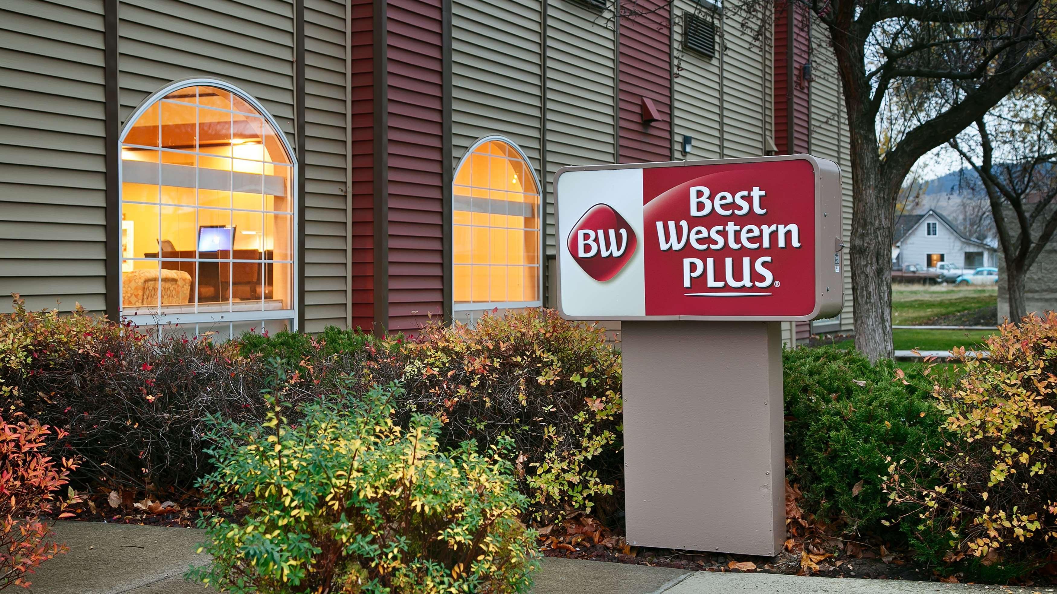 Best Western Plus Rama Inn & Suites La Grande Esterno foto
